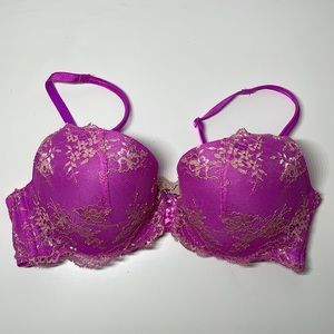 Victoria's Secret fuchsia Bra.  sz 32C